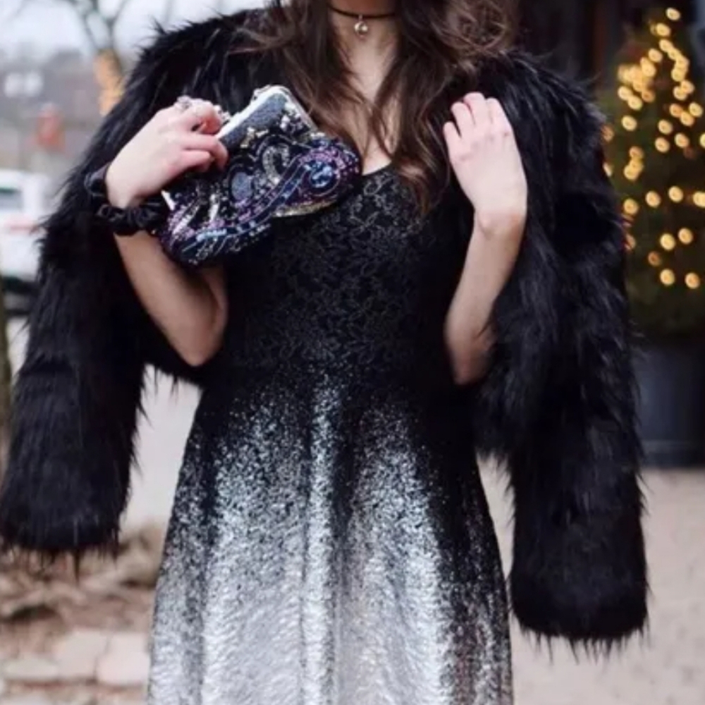🍒FREE PEOPLE🍒 SPARKLY DRESS